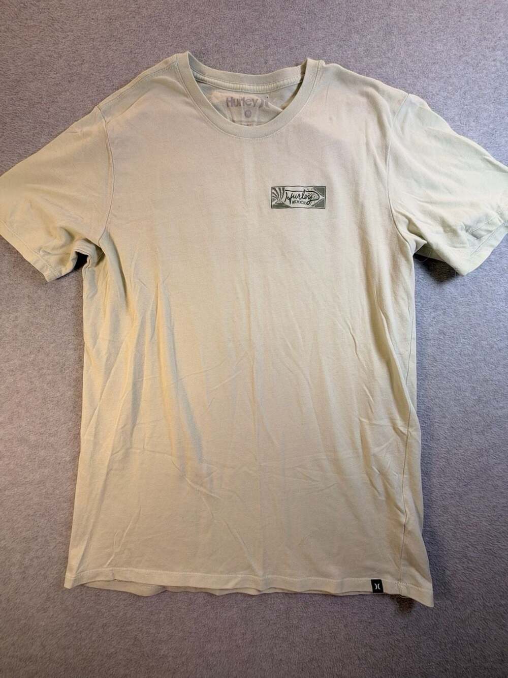 Hurley Graphic T-Shirt Size M Green MCMXCIX